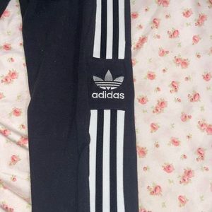 Adidas og leggings size med